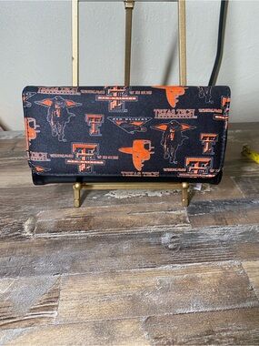 TEXAS TECH RED RAIDERS Black & Orange Wallet - Team Logo Design